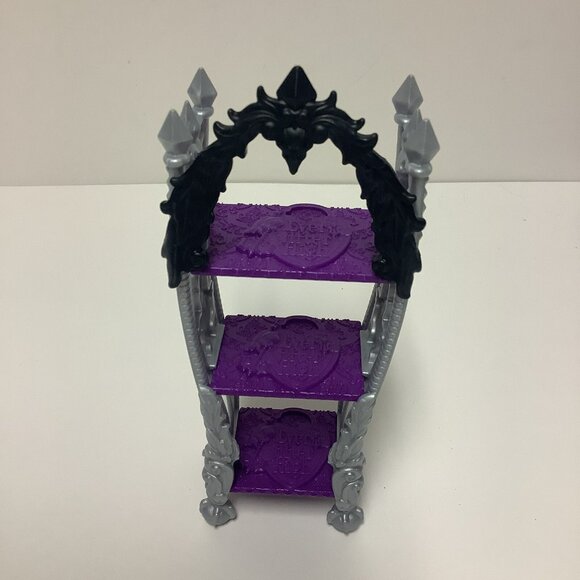 Ever After High Raven Doll Queen Doll Getting Fairest Stand & Mixed Accessories - Picture 9 of 14